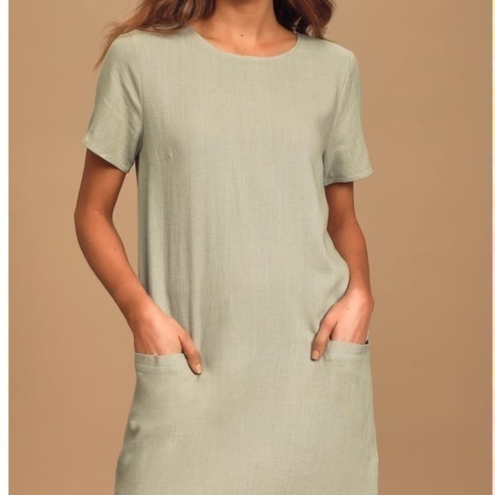 🆕 Lulu’s Sea Foam Dress with Pockets